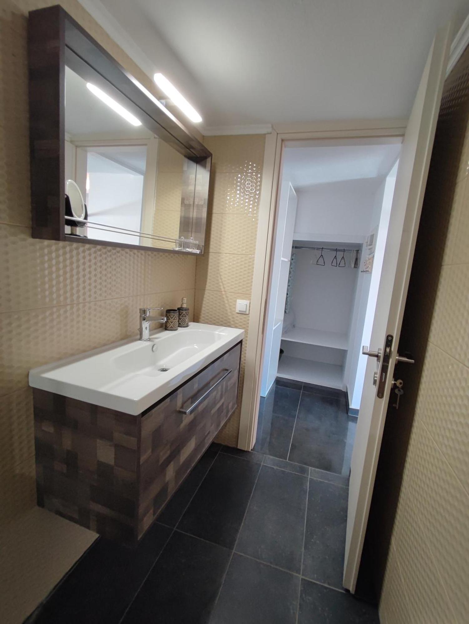 Theasis 4 Luxury Studio With Sea View Neos Marmaras Esterno foto